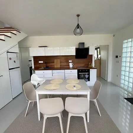 Serene 3-bedroom In Kyceiz, Turkey *